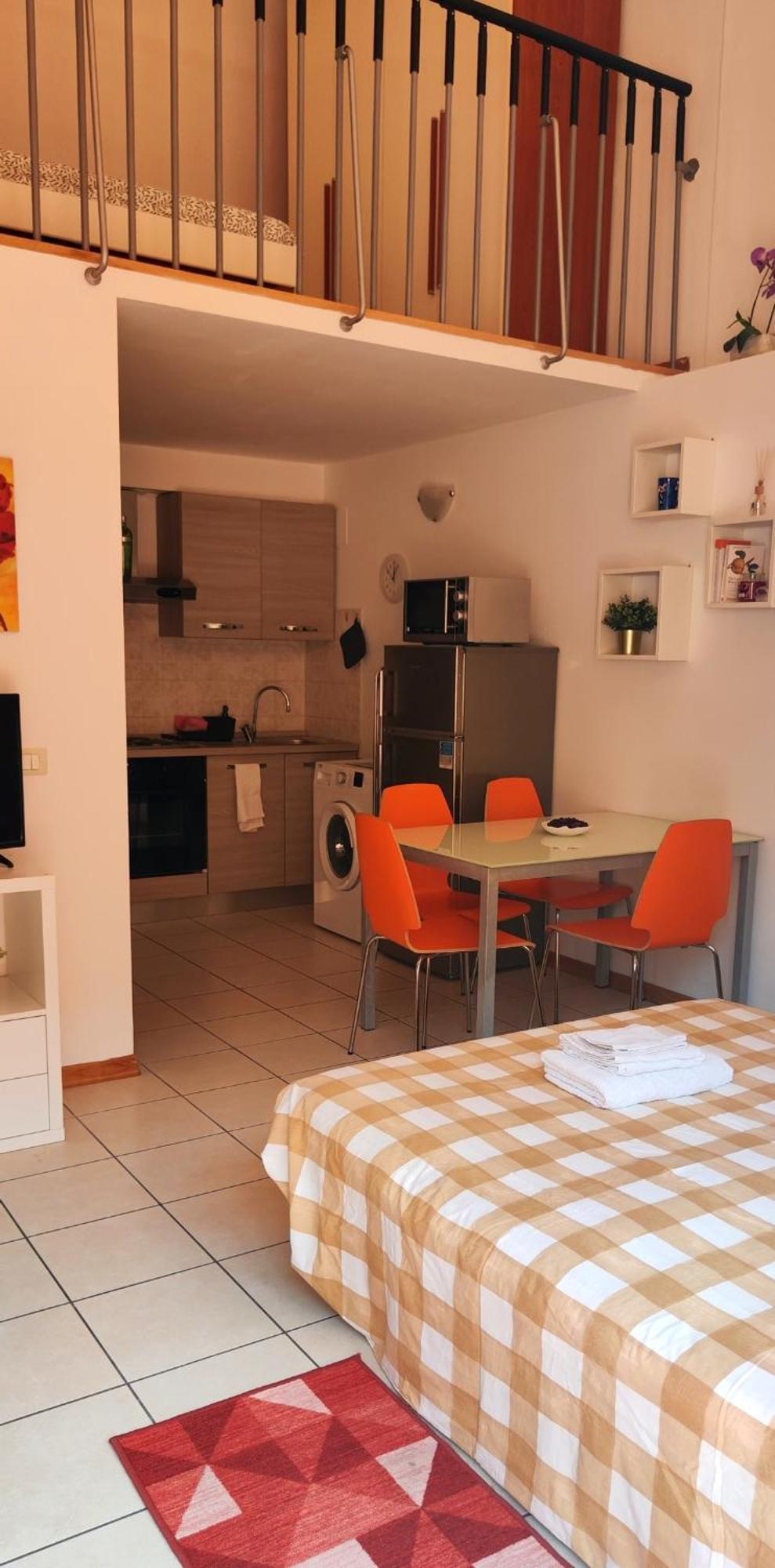 Gemme Fiorentine Apartments In Front Of The Train Station 5 Minutes From The Centre Free Parking 佛罗伦萨 外观 照片